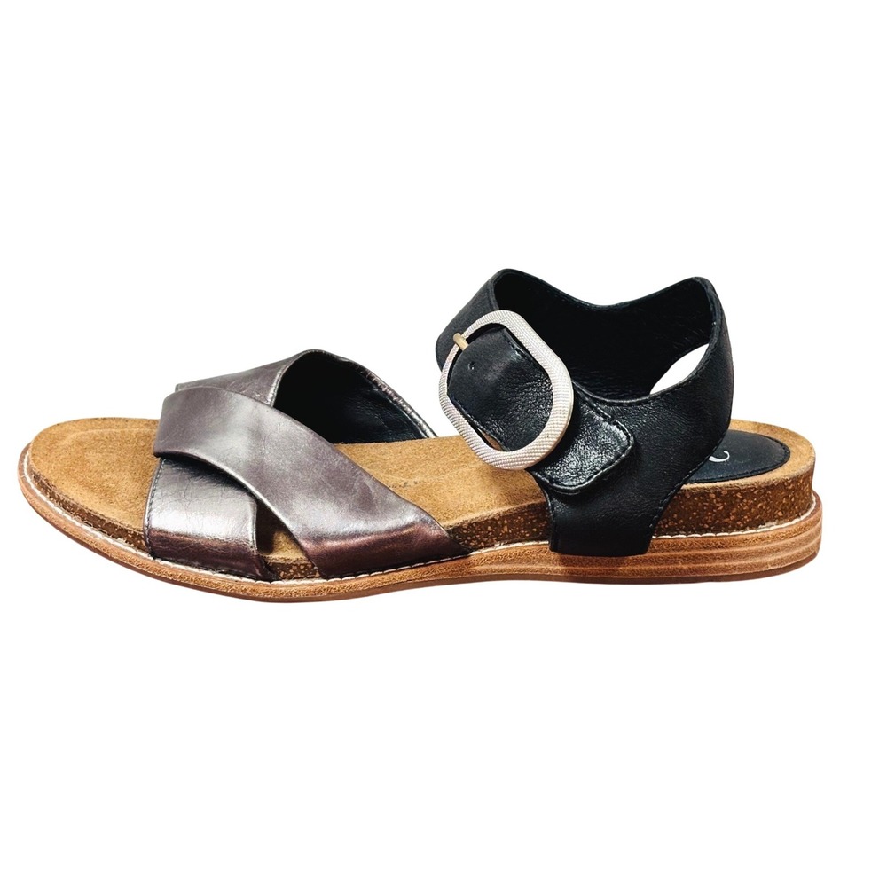 NEW Sofft Womens 9.5M Metallic Pewter Black Leather Cork Footbed Sandals